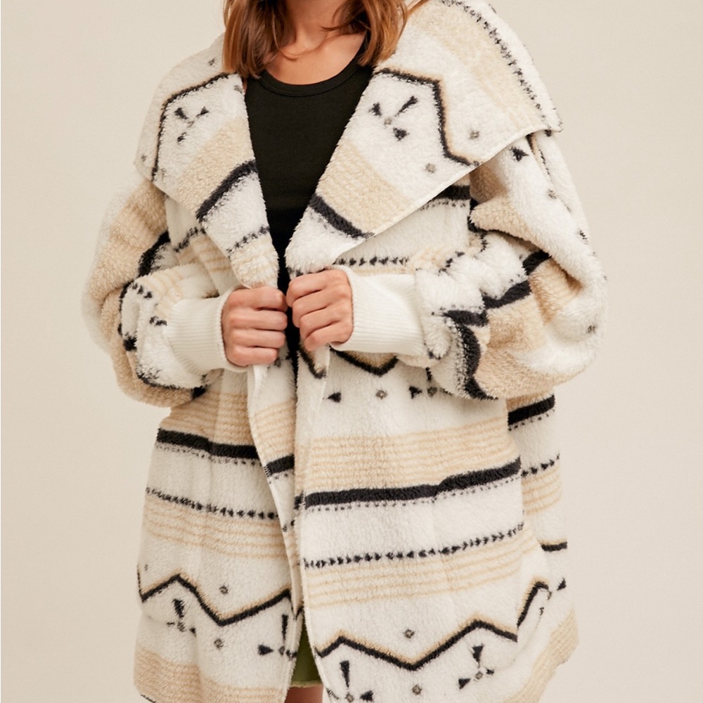 #7 LAST 1! STUNNING Sherpa Cream aztec Boho Chunky Soft Cozy Hoodie Fleece - Picture 2 of 8